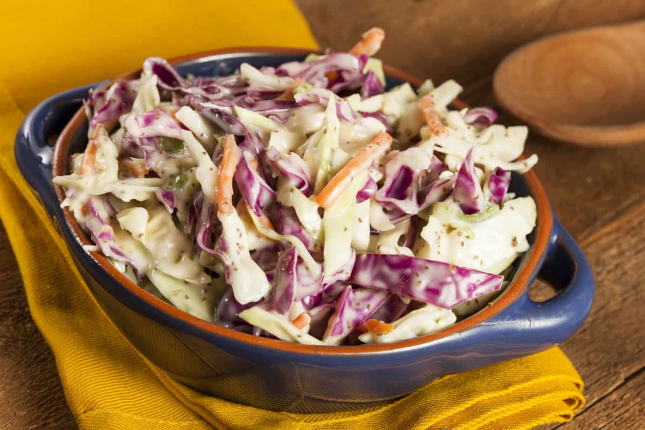 can you eat coleslaw when pregnant
